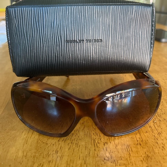 Oliver Peoples sunglasses